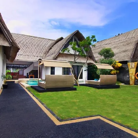 Cozy Executive 2 Bedroom Pool Villa Zn111
